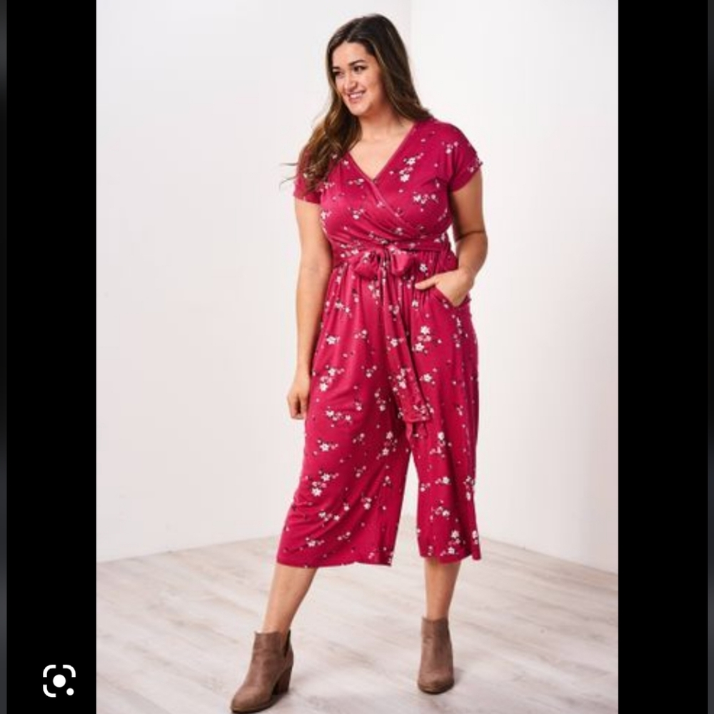 Latched Mama V Neck Nursing Jumpsuit Size Large Pink Floral Print